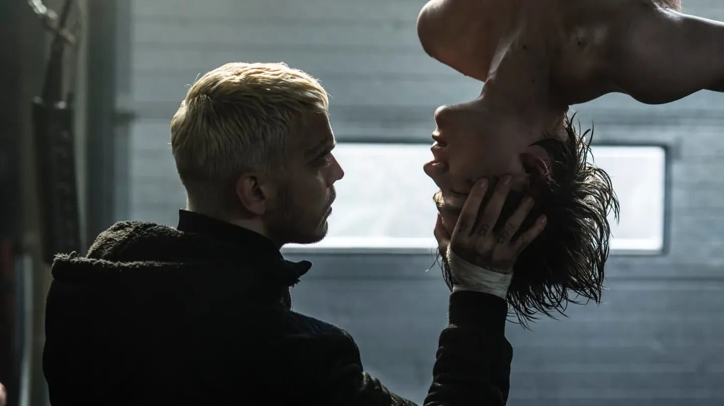 Фото к новости о сериале «Side Effects»