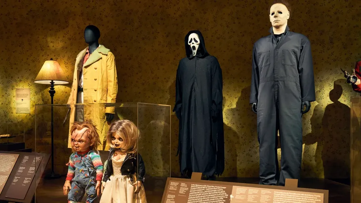 Экспонаты выставки «The Horror Show» в Музее Академии