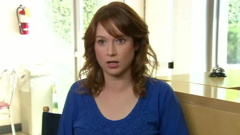 Кадр: «Erin Hannon»